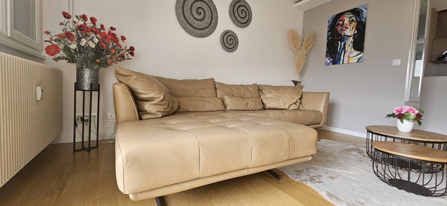 Corner sofa