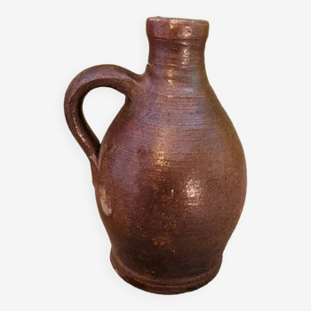 Oil pot