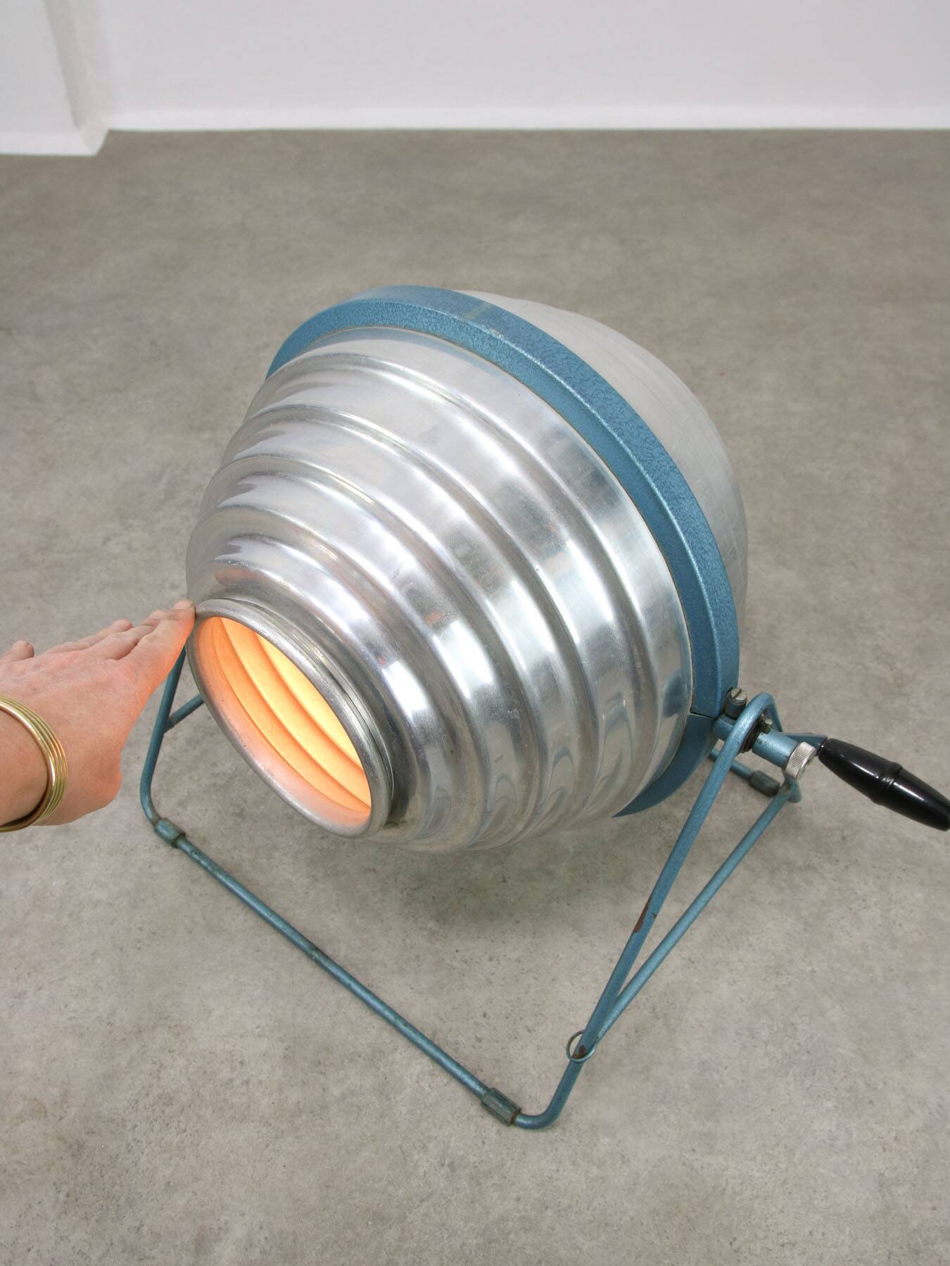 Mid-Century Italian Floor Reflector Lamp in Aluminium