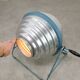 Lampadaire réflecteur italien du milieu du siècle en aluminium