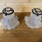 Suspension tulipe opaline dentelée