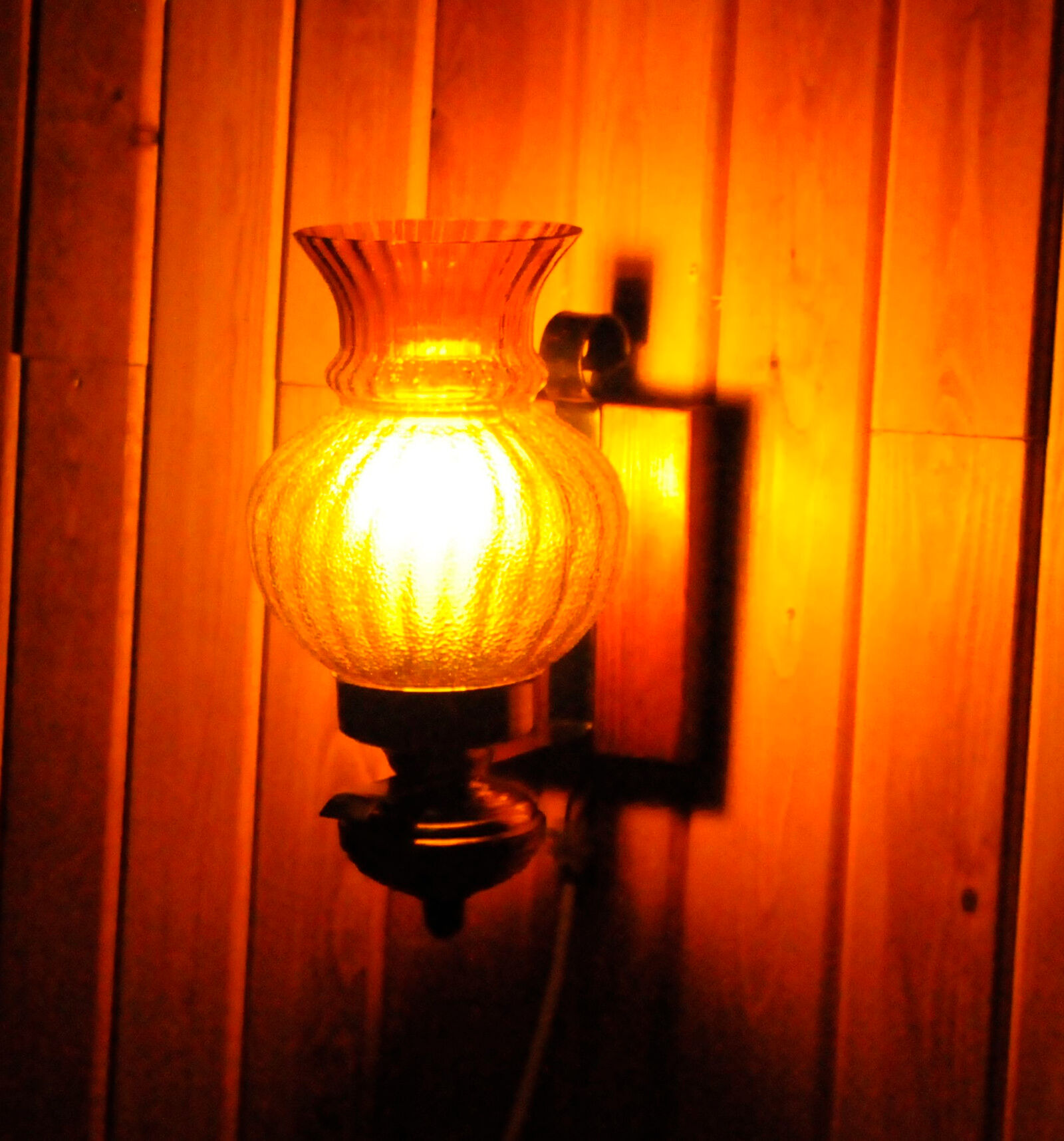 Scandinavian Vintage Wall Lamp