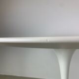 Eero Saarinen Tulip Dining Table white