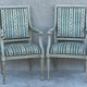 Paire de fauteuils cabriolet de style Louis XVI