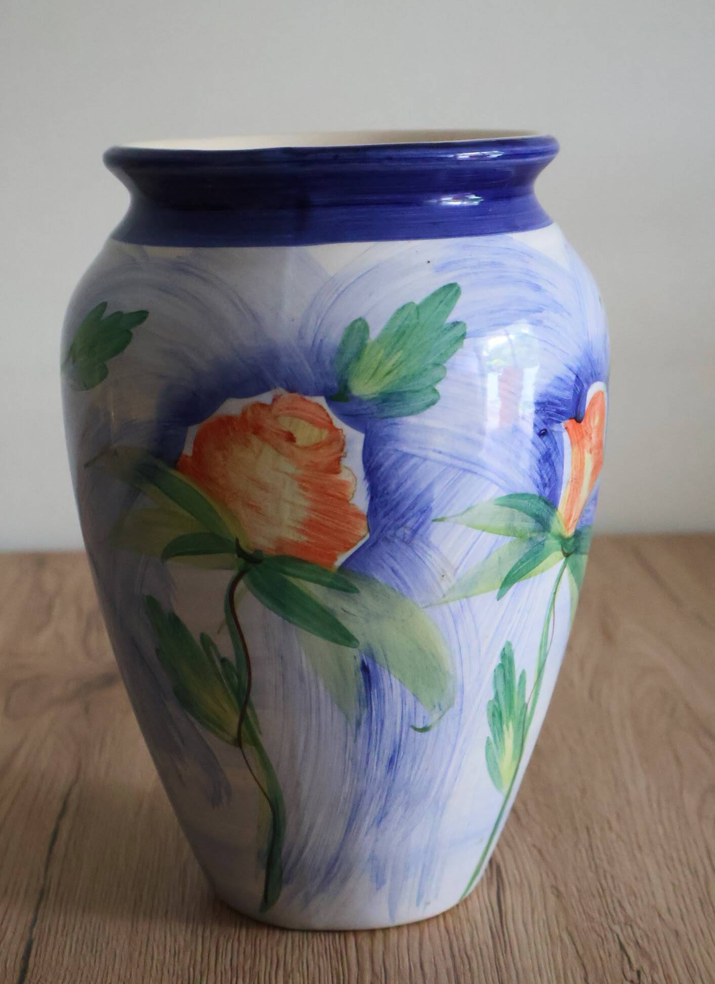 Vase à fleurs en céramique décor floral