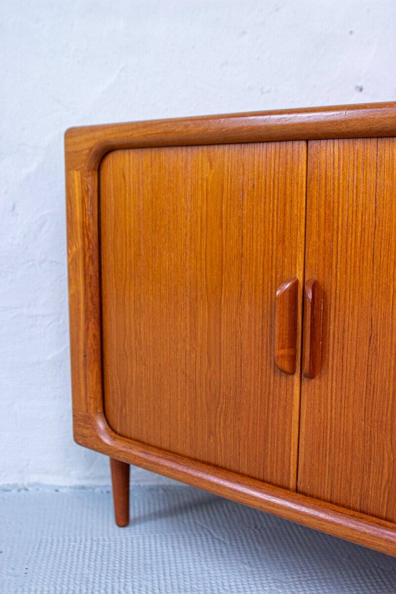 Commode d'Angle Mid-Century en Teck de Dyrlund, Danemark, 1960s