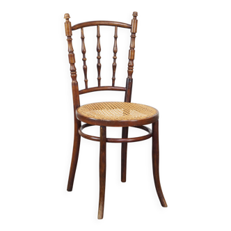 Charming, very elegant vintage Thonet design dining room/bistro chair