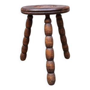 tabouret tripode en bois