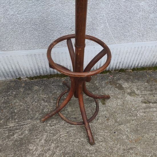 Porte-manteau, perroquet
