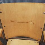 Wheelchair cinema theatre strapontin