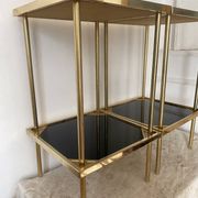 Tables de chevet ou bouts de canapé années 70-80