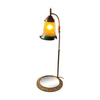 Art deco style lamp