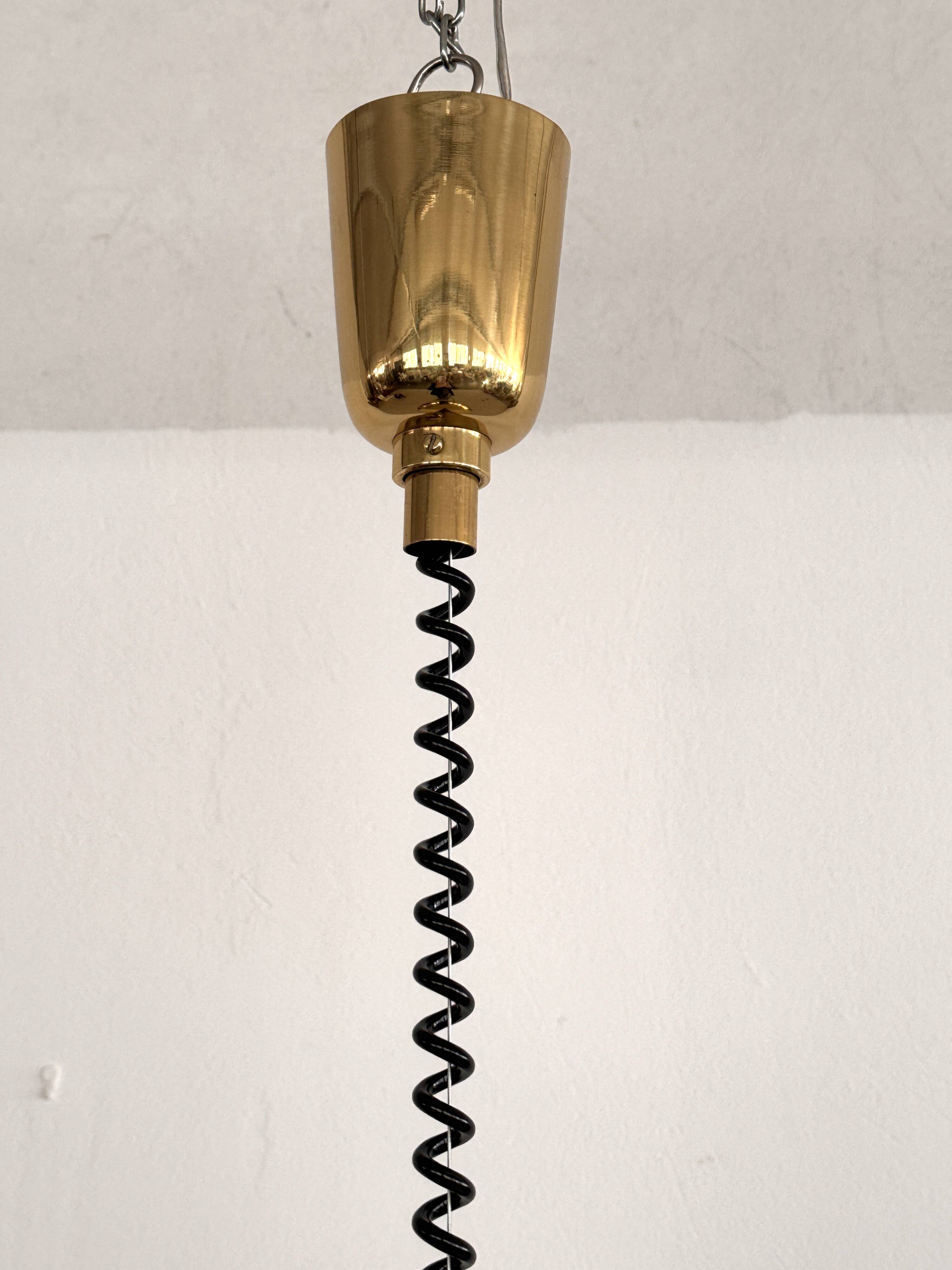 Midcentury Modern Brass Chandelier by Vereinigte Werkstätten, 1960