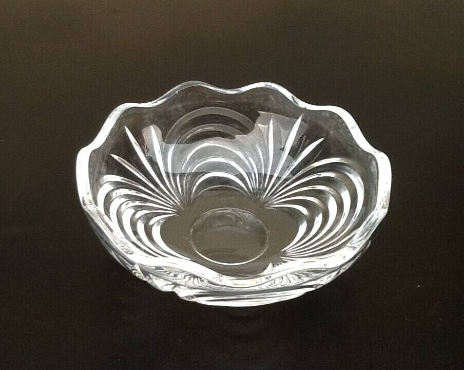 Années 1970  Coupelle / vide-poche polylobée  Cristal d' Arques