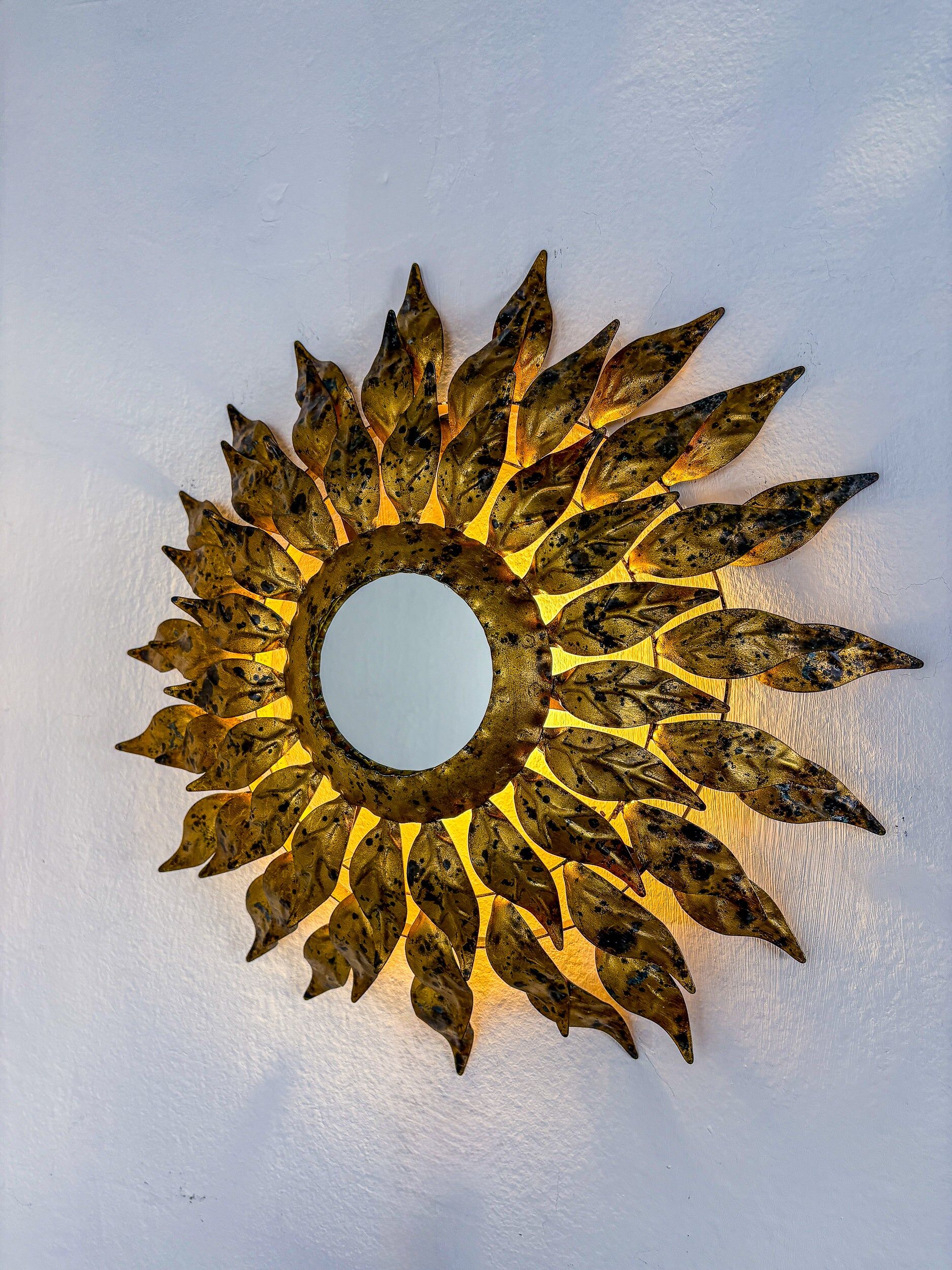 Sunburst wall mirror light – gilt metal, France 1960s