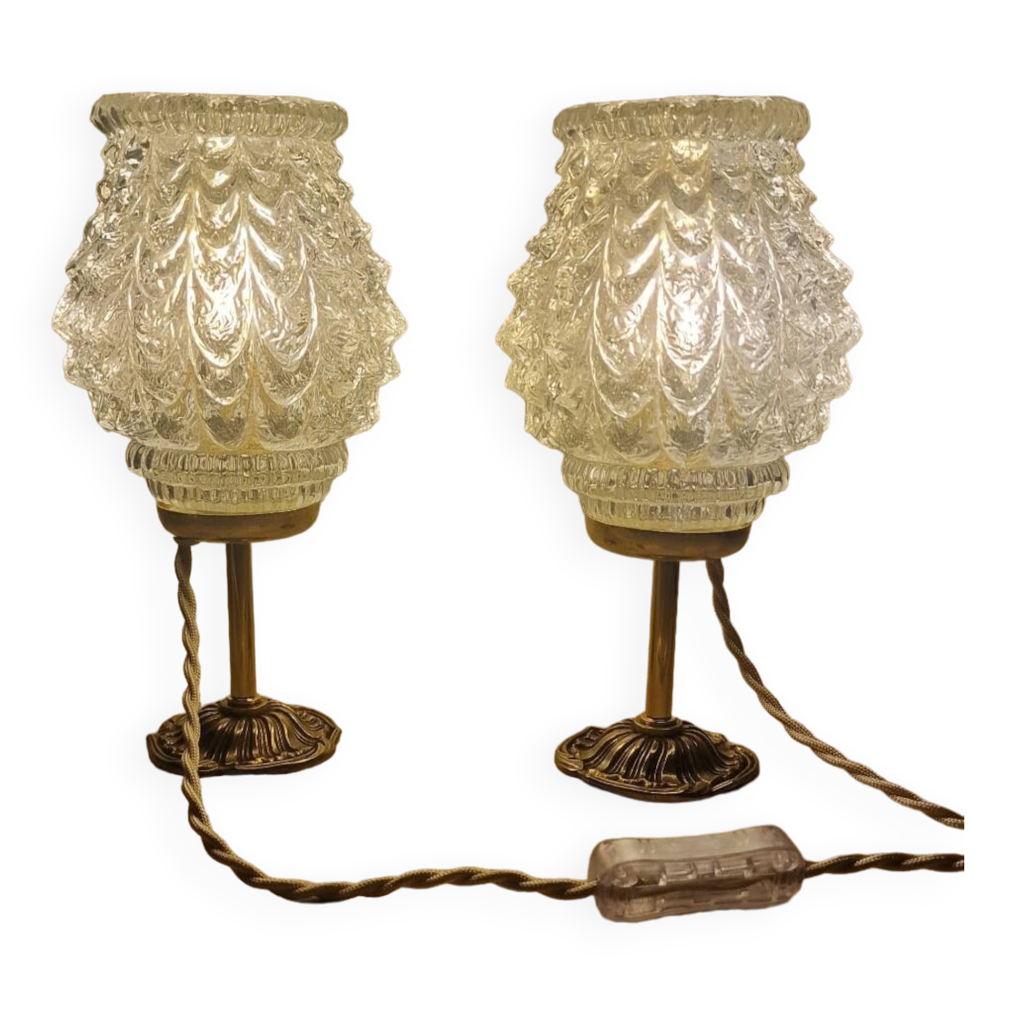 Duo lamps chiseled glass antique bronze base