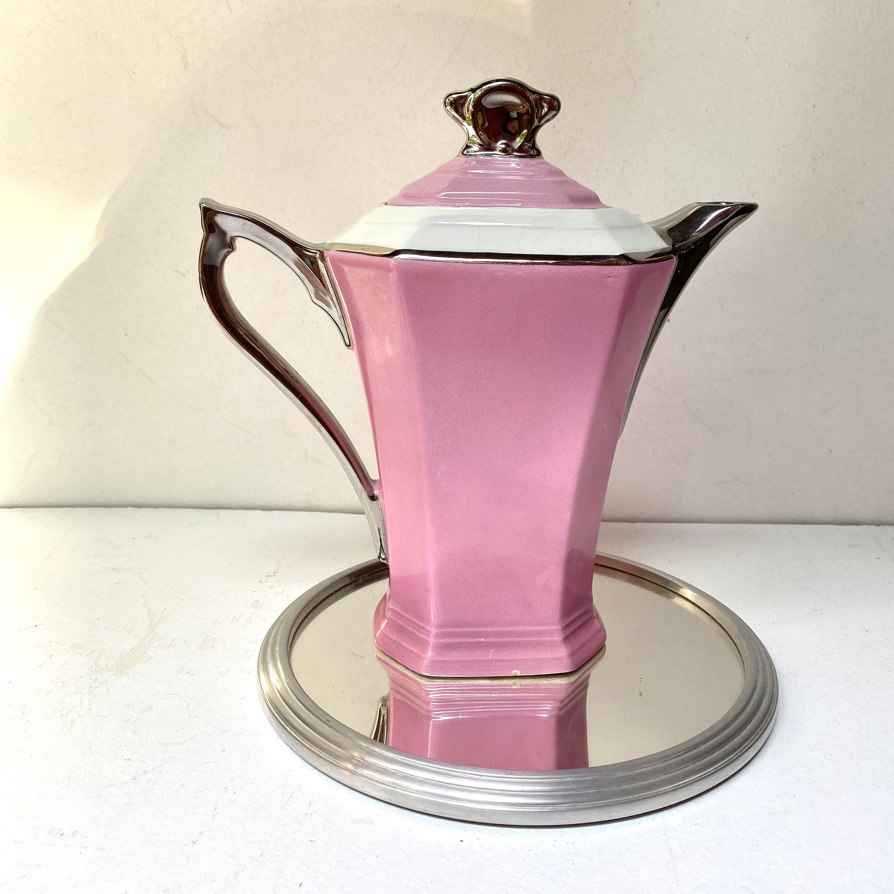 Théière art deco
