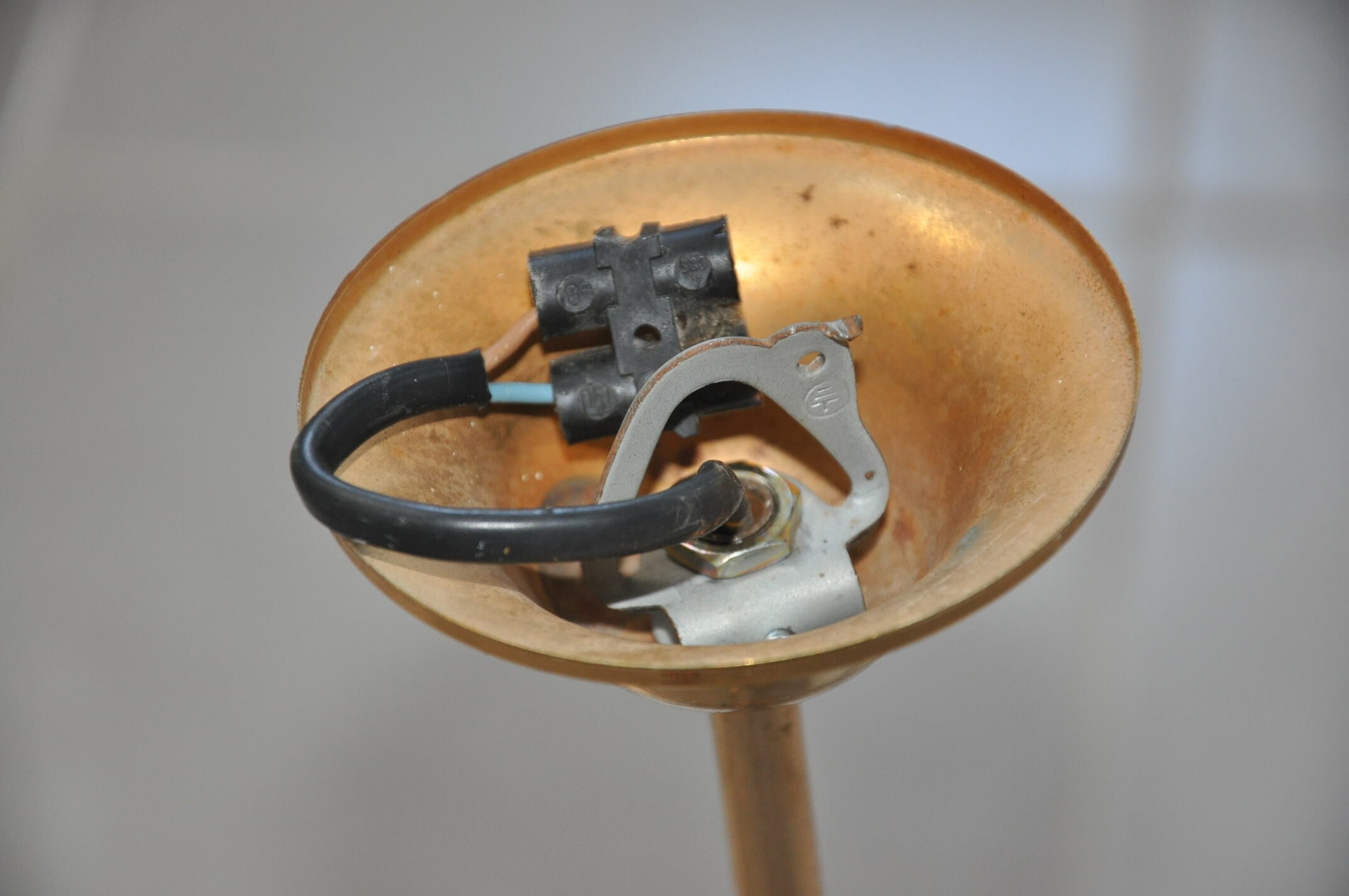 Brass and opaline luster