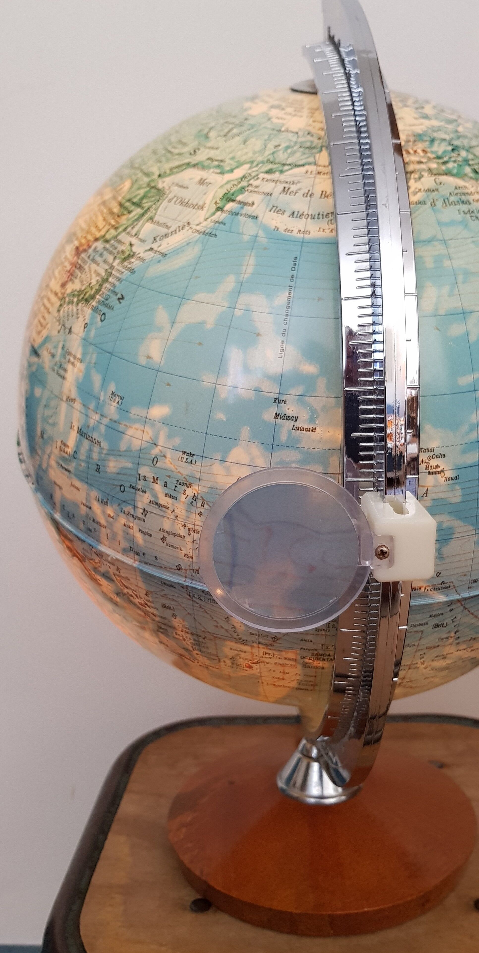 Earth globe 70's