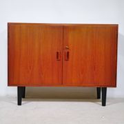 Buffet des années 60 en teck par Børge Mogensen pour Søborg Møbelfabrik.
