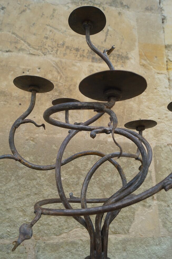 Candlestick brutalist design