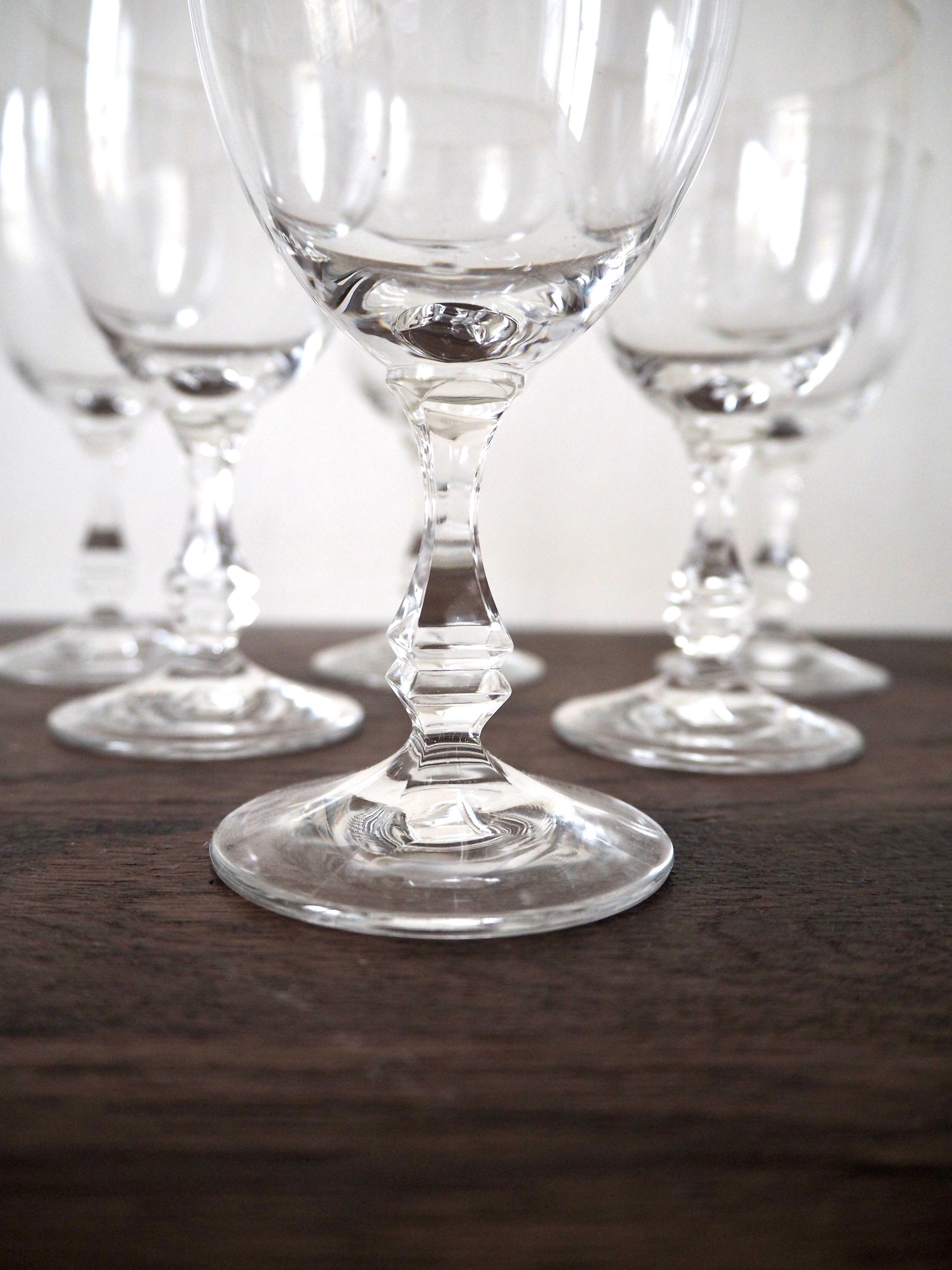 Set of 6 wine glasses