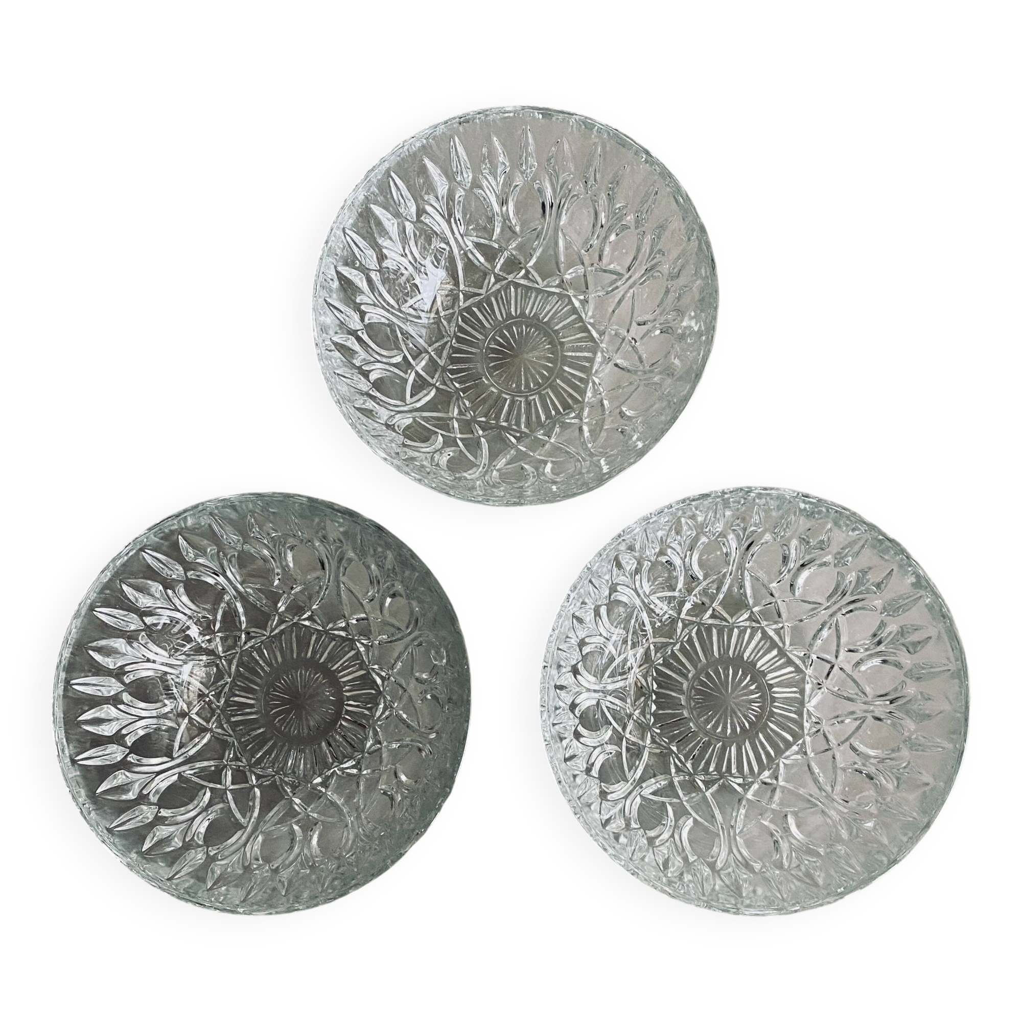Chiseled glass bowl x3