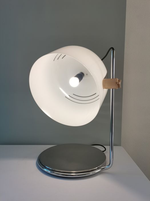 Luigi Massoni for Guzzini - Italian table lamp