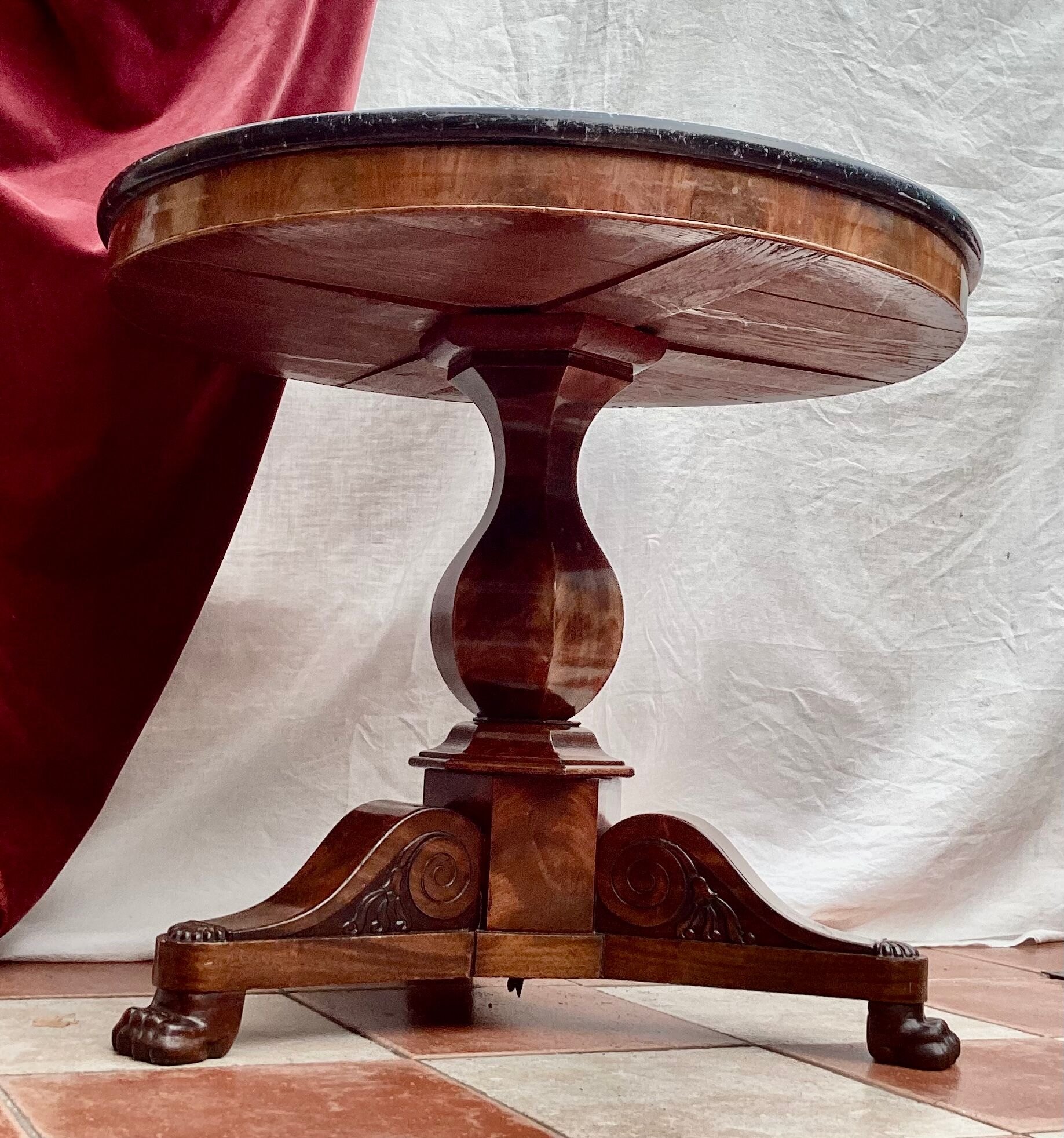 Old pedestal table in oak wood with marble