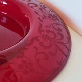 round centerpiece in engraved red glass