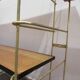Etagère murale modulable en métal doré et bois
