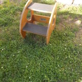 Stepladder walking foot