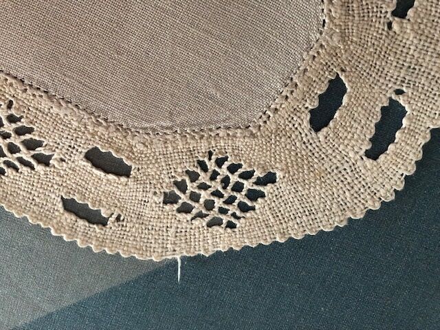 antique handmade placemat 31x18cm