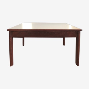 Table basse brutaliste