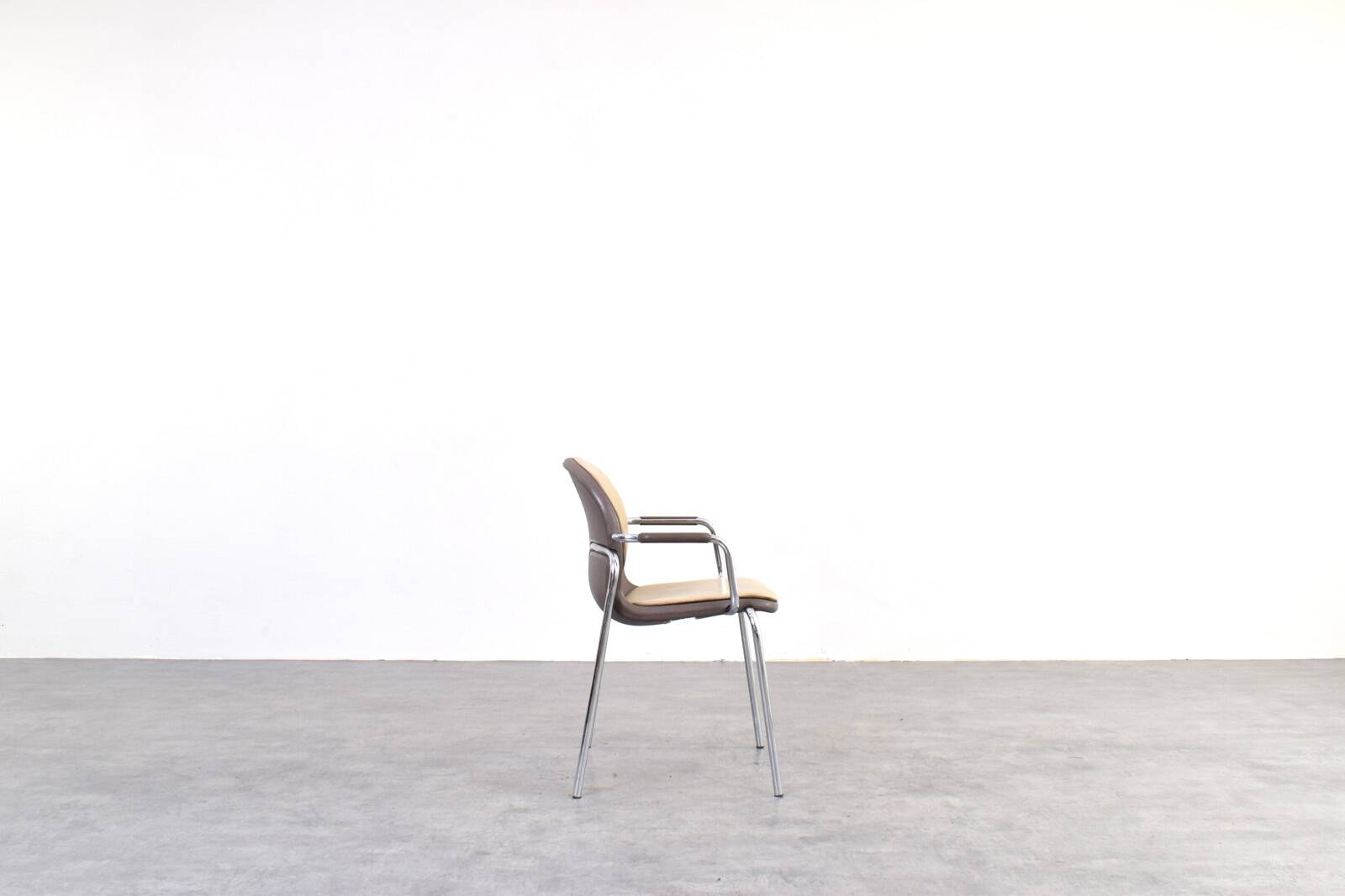 Vintage German Chairs from Wilkhahn, 1980s, Set of 8.