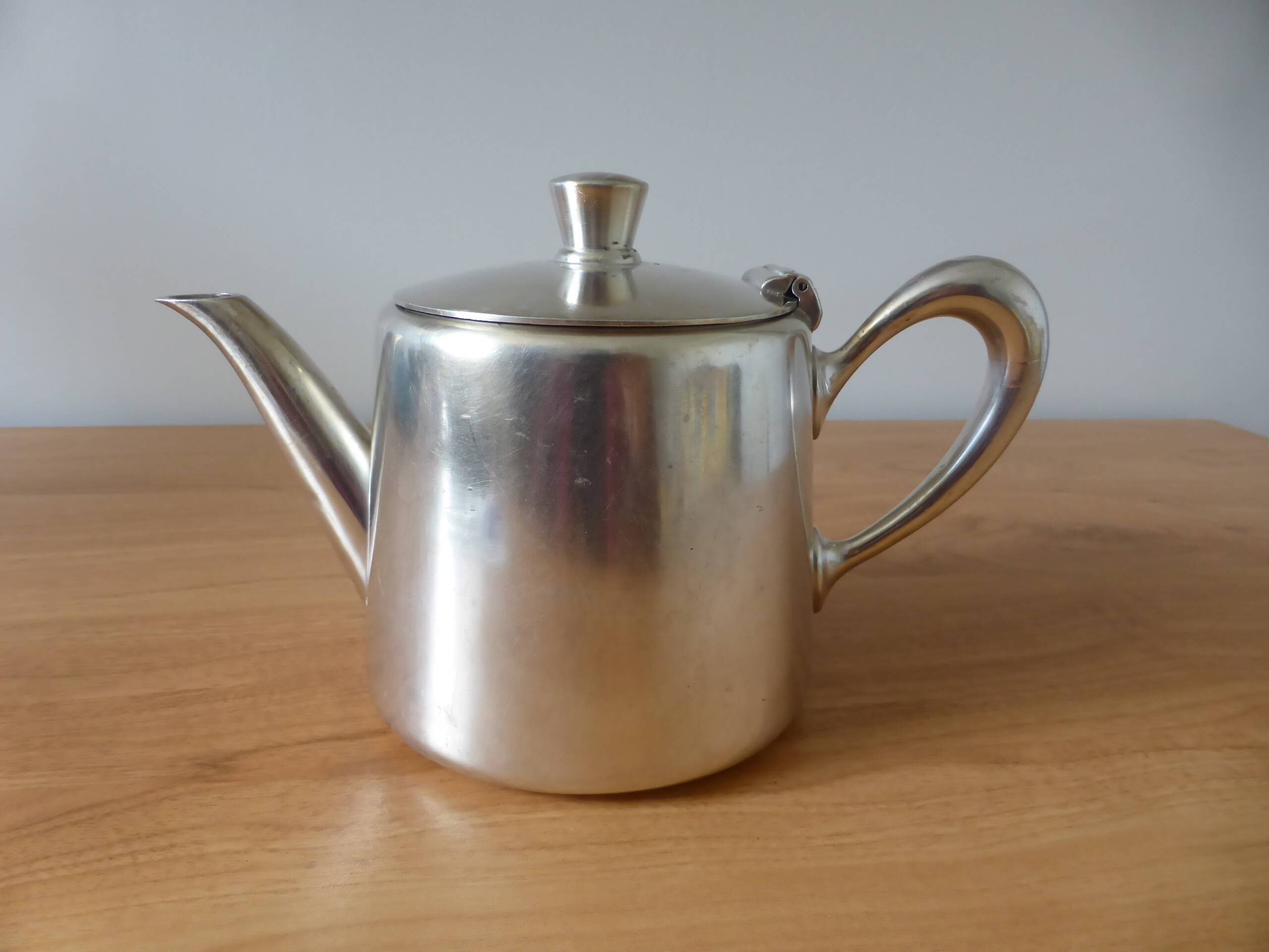 Christofle silver-plated teapot 240515
