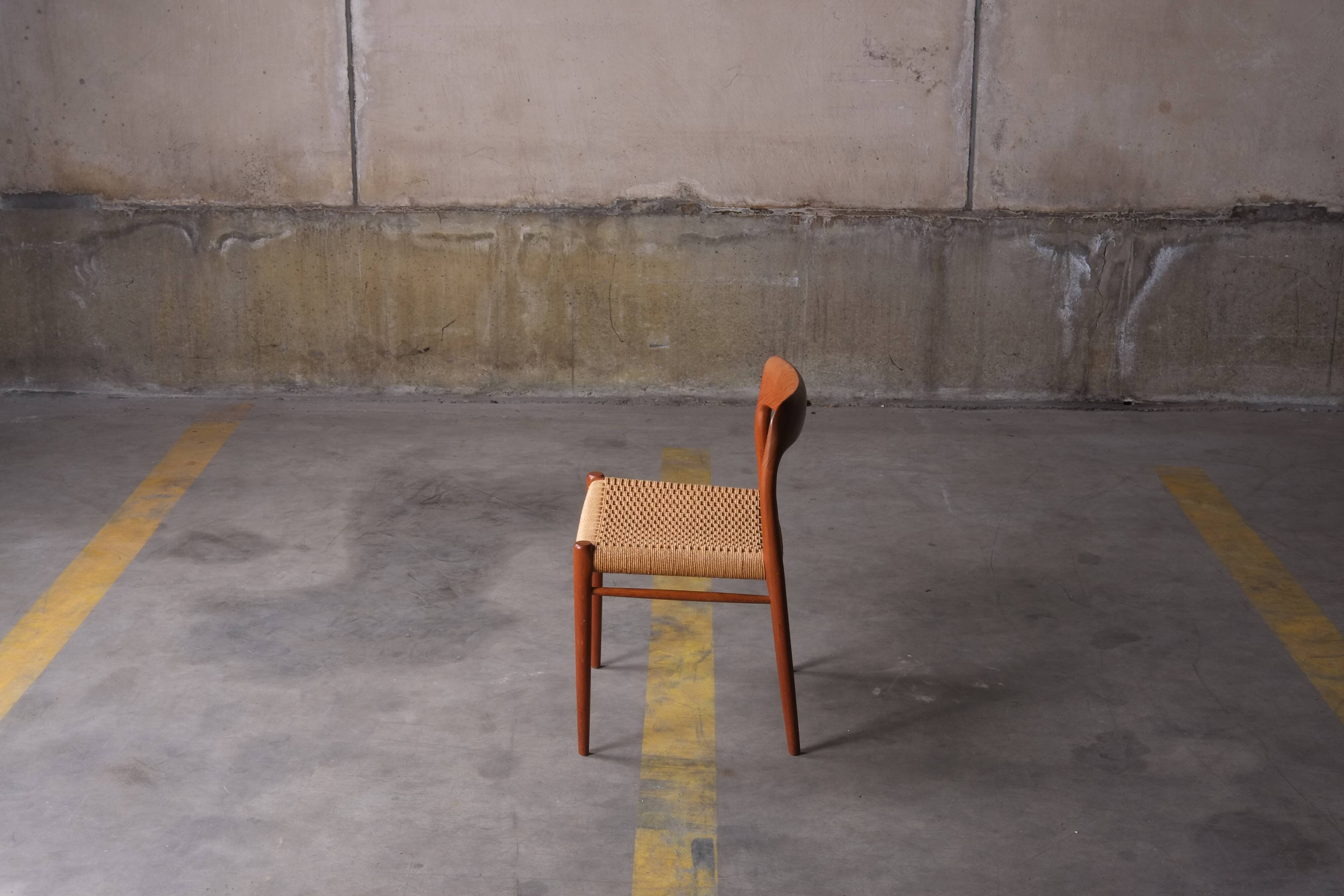 Niels O. Møller model 75 dining chair