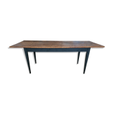 Farm table
