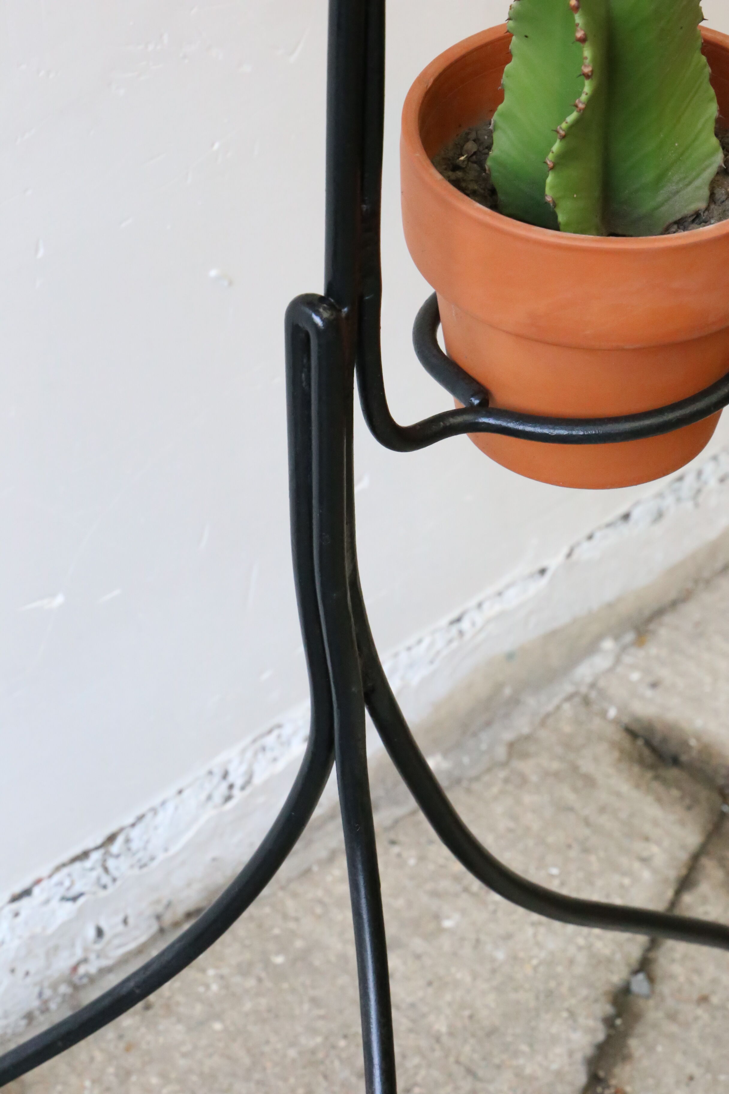 Door metal plants from the 70s