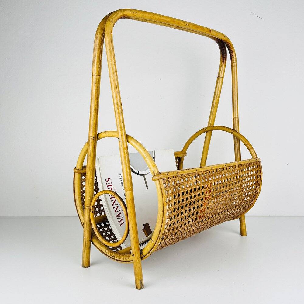Vintage bamboo and Vienna straw magazine rack, Italy, 1960s.