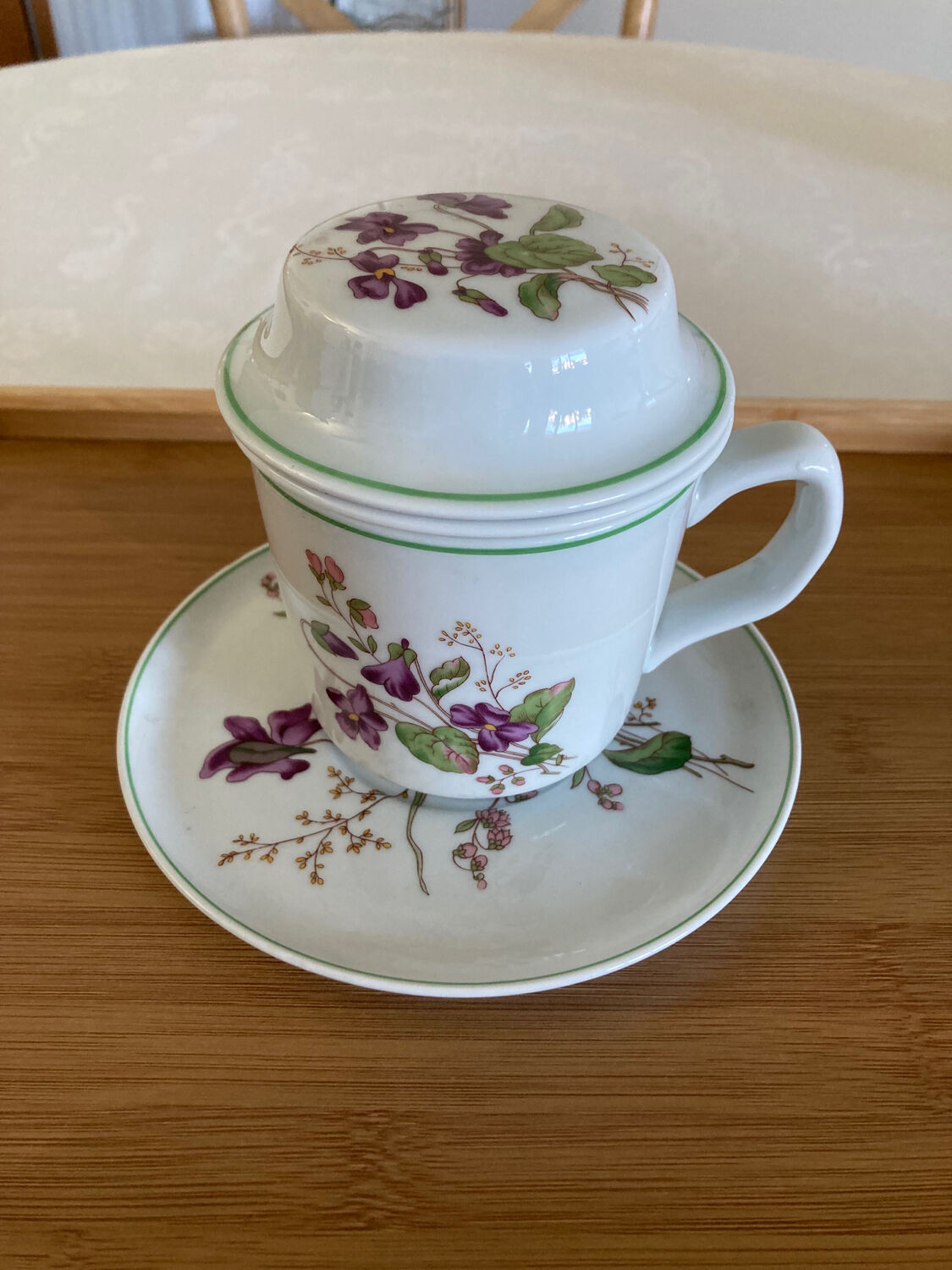 Violet Cup Herbal Tea / Tea Pillivuyt Complete
