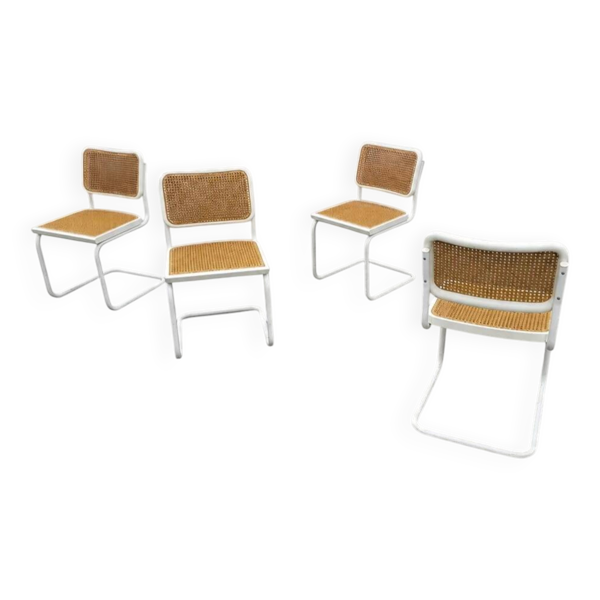 4 chaises Cesca blanches à cantilever modèle B32 par Marcel Breuer / Bauhaus années 1970 / fabriquées en Italie