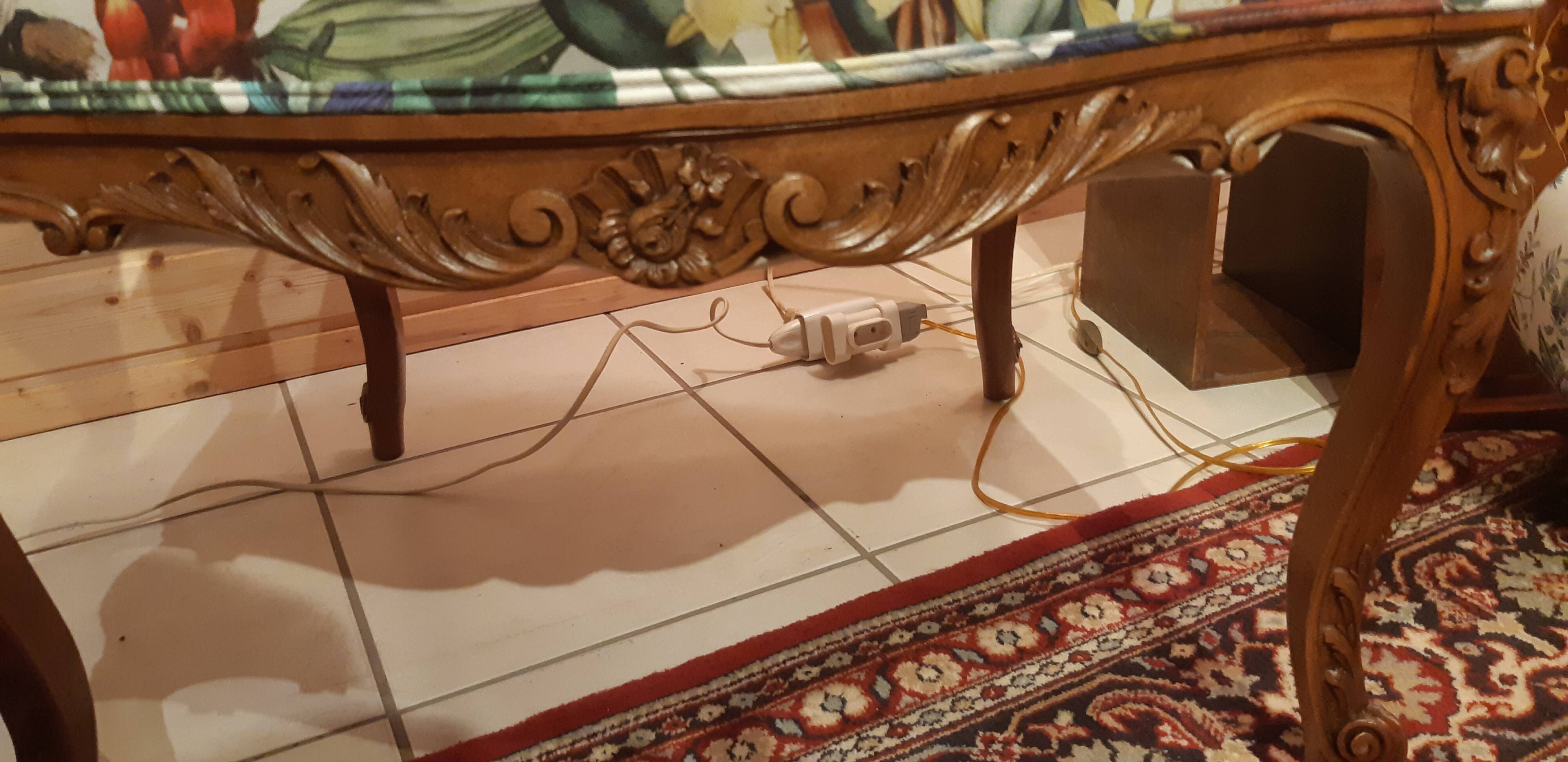 pair of Louis XV style armchairs à la reine