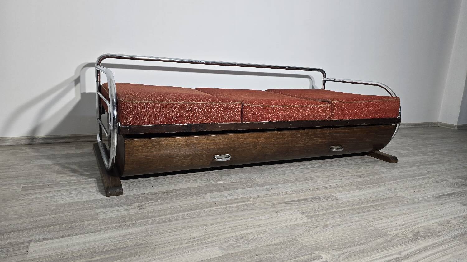 Canapé Bauhaus chromé par Robert Slezak pour les usines Slezak, années 1930