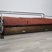 Canapé Bauhaus chromé par Robert Slezak pour les usines Slezak, années 1930