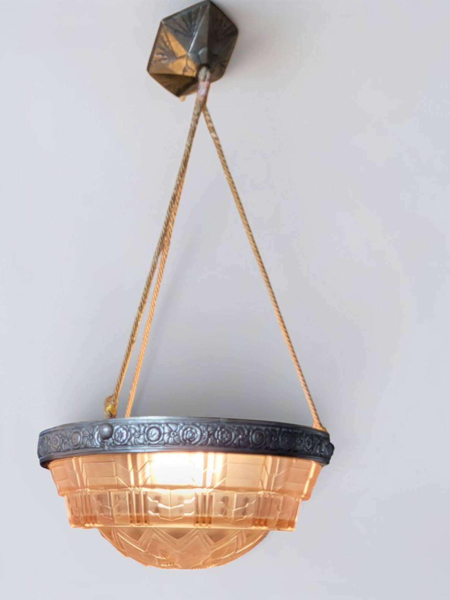 Art Deco Suspension Vase 1920-30