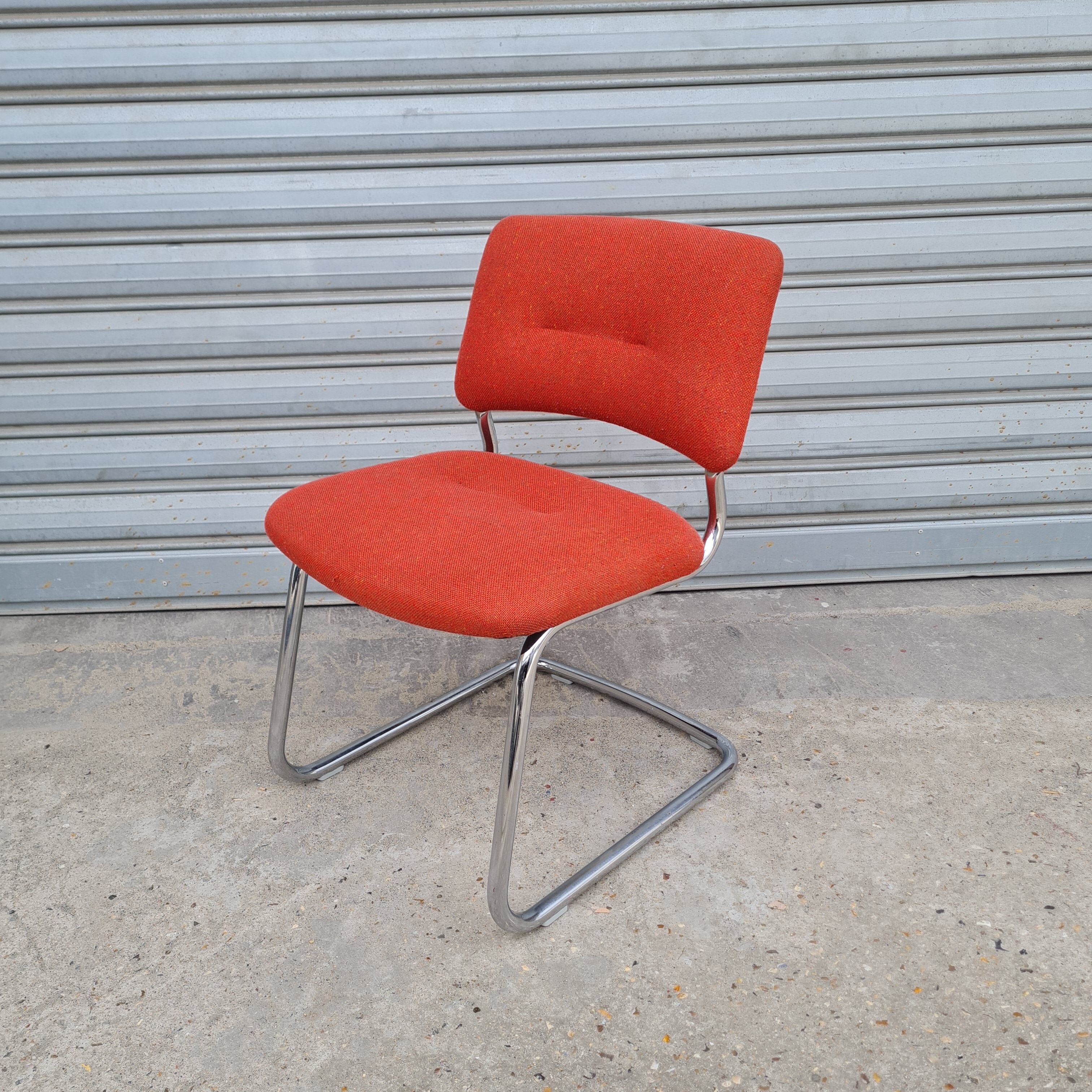 Strafor 1970 heater chair