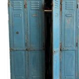 4-door industrial locker room