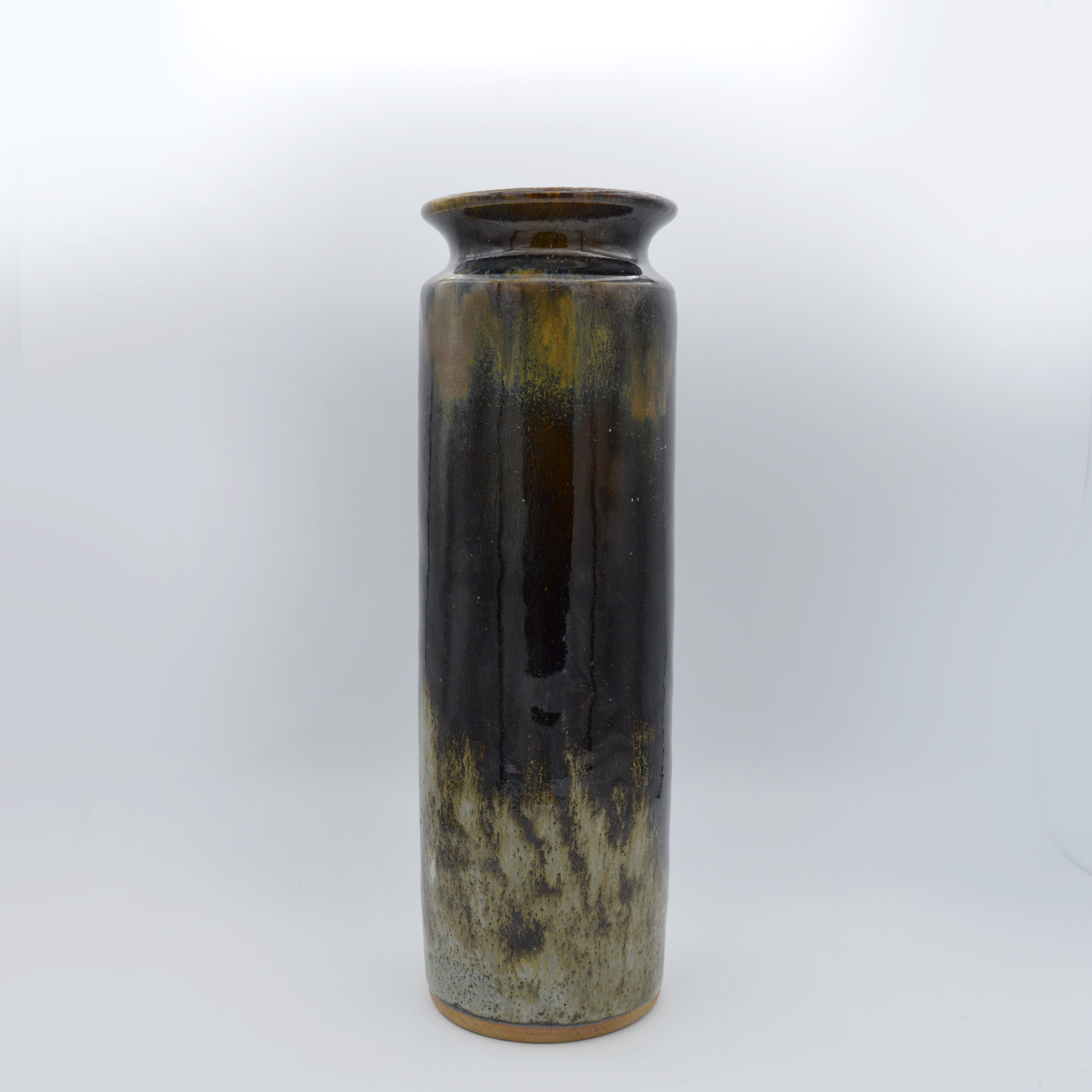 Sandstone vase by Robert Heraud