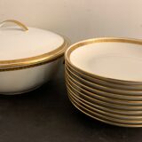 Porcelain tureen of Limoges Bernardaud, gilded Greek decoration, twentieth century